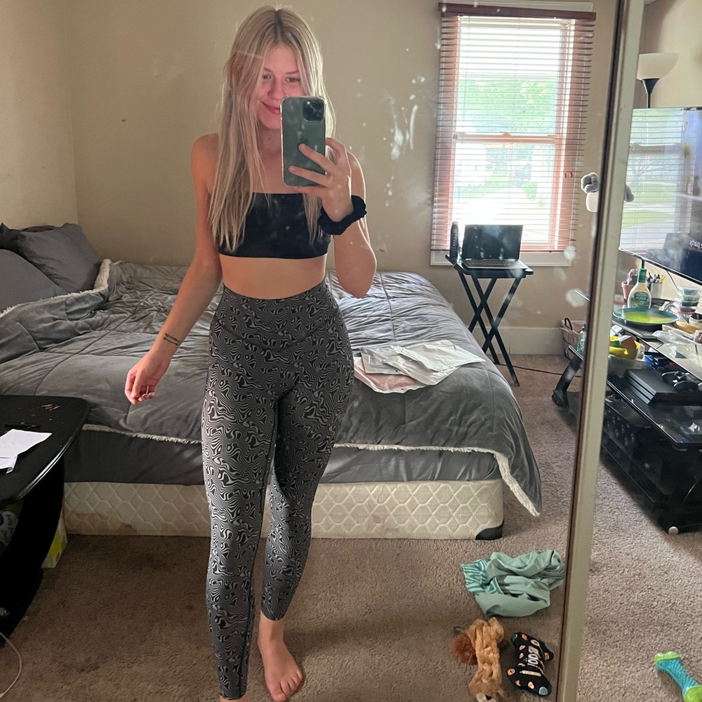 Balance athletica/ vitality storm leggings